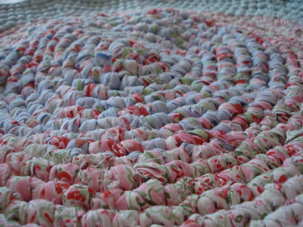 Ready To Ship-----cottage Summer Hand Crochet Round Recycle Rag Rug